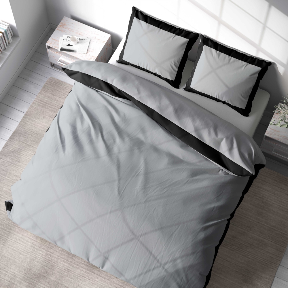 Voodipesu komplekt "Squared Light". Voodipesu komplektid 200x220, 200x220 cm. Kaunis helehall voodipesu, mille silmatorkav must ääristus pakub stiilset ja rafineeritud esteetikat.