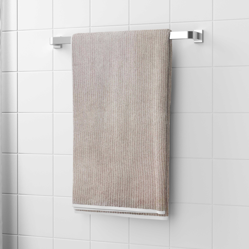 Vannitoa rätik „Brown Lines“. Rätikud, 70x140 cm. Stiilne helepruun rätik, mida kaunistavad elegantsi saavutamiseks valged jooned.